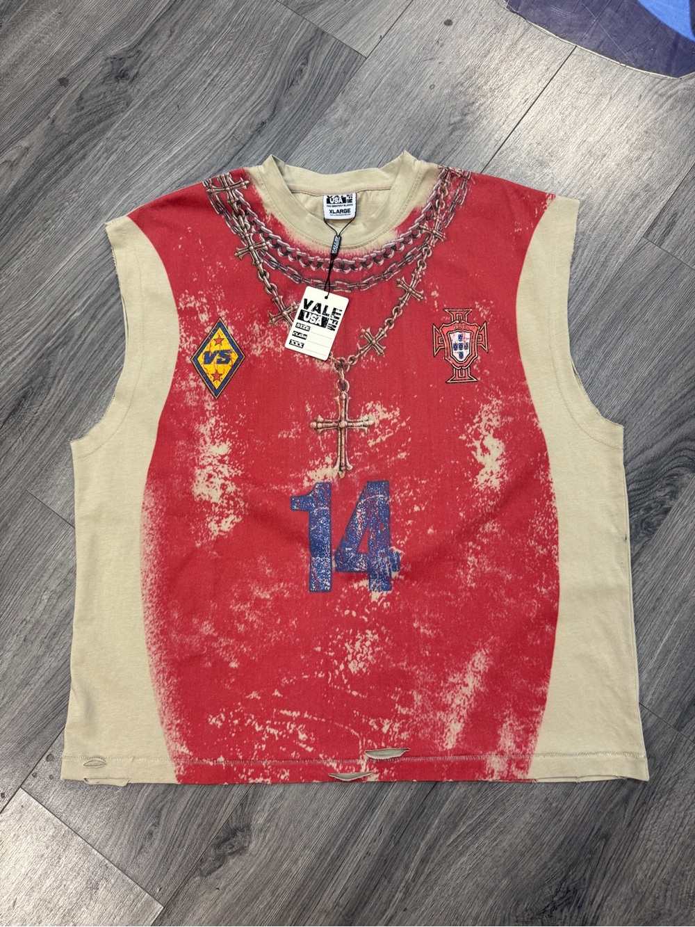 VALE Red & Cream Sleeveless Graphic Jersey Top